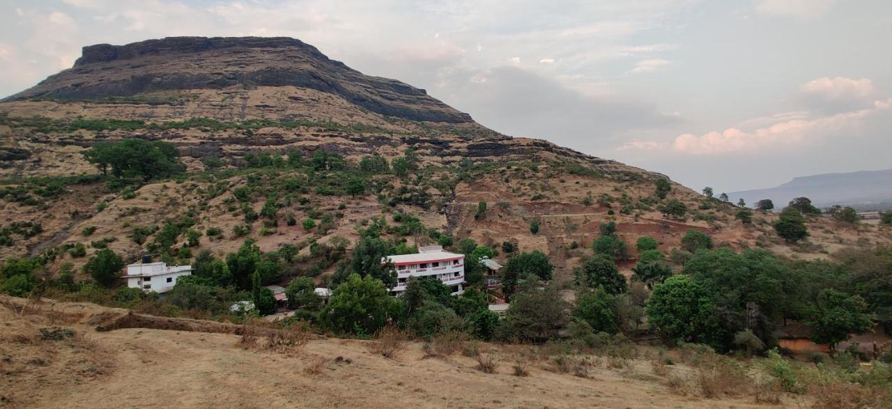 Golden Resort And Farm Nashik Zewnętrze zdjęcie