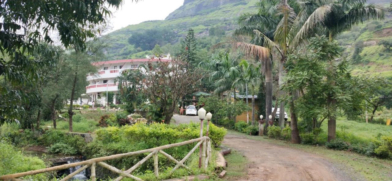 Golden Resort And Farm Nashik Zewnętrze zdjęcie