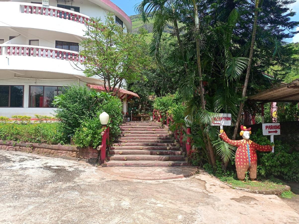 Golden Resort And Farm Nashik Zewnętrze zdjęcie