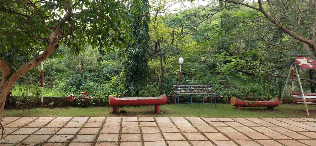 Golden Resort And Farm Nashik Zewnętrze zdjęcie